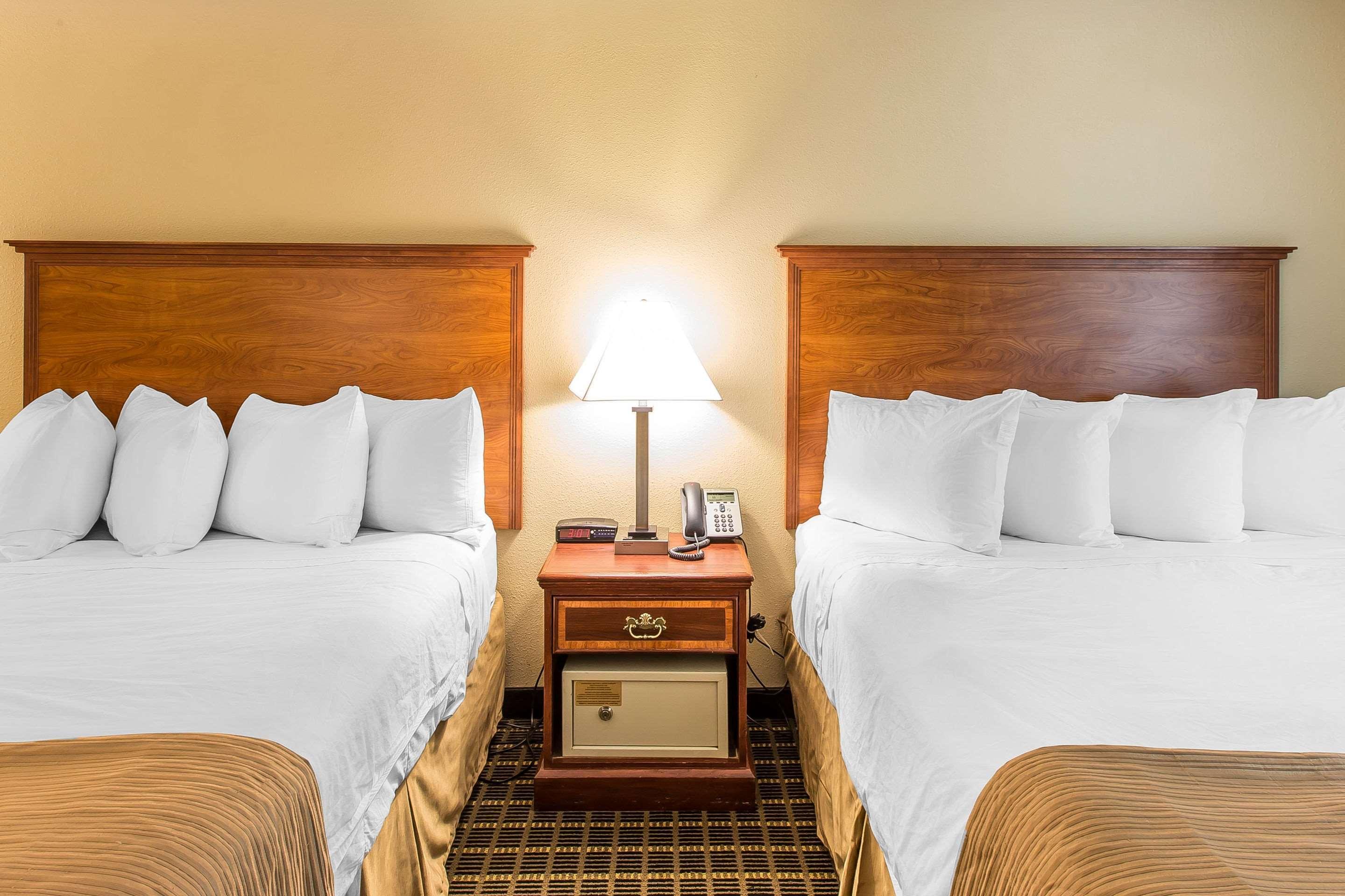 Quality Inn & Suites On The River Glenwood Springs Exteriör bild