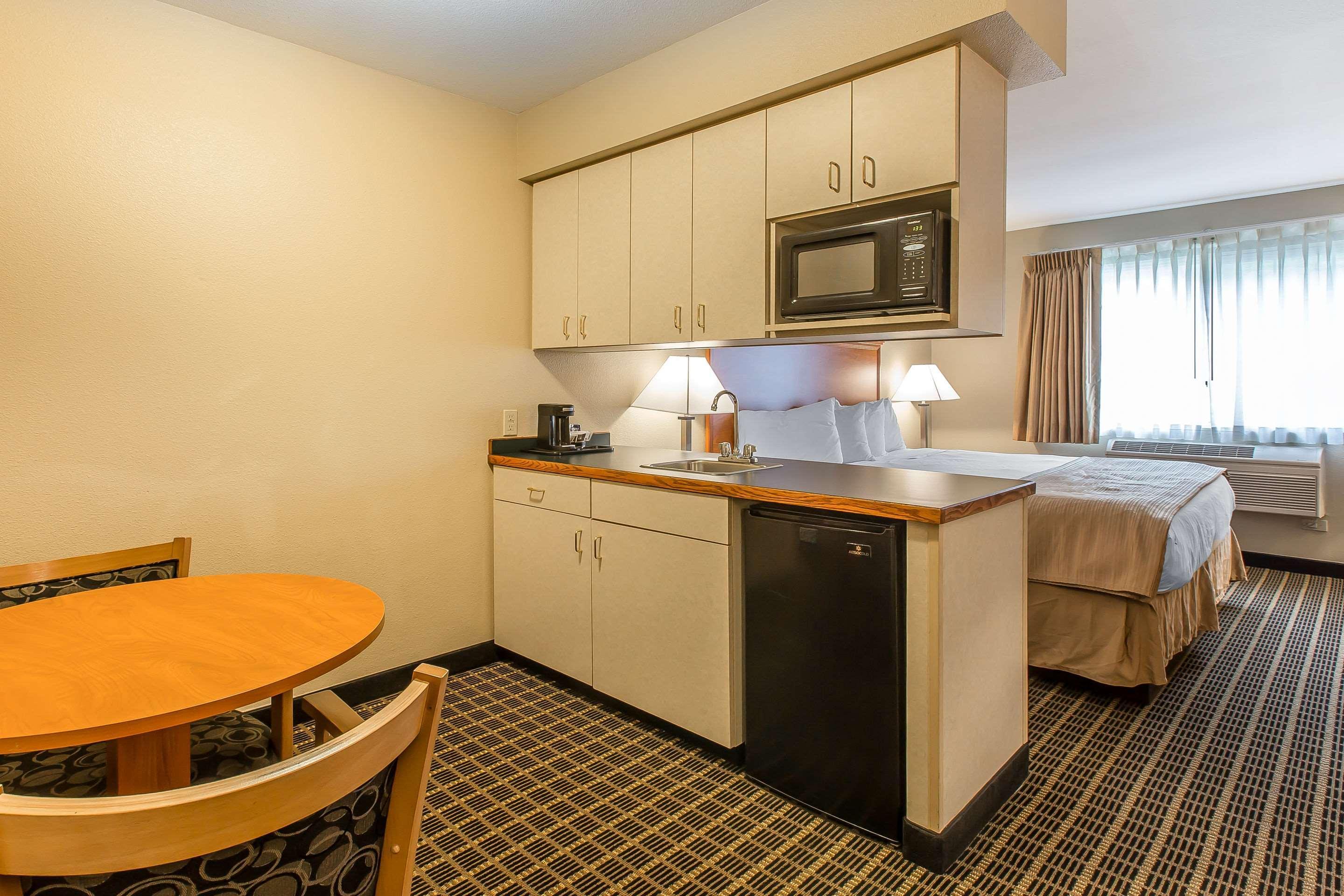 Quality Inn & Suites On The River Glenwood Springs Exteriör bild