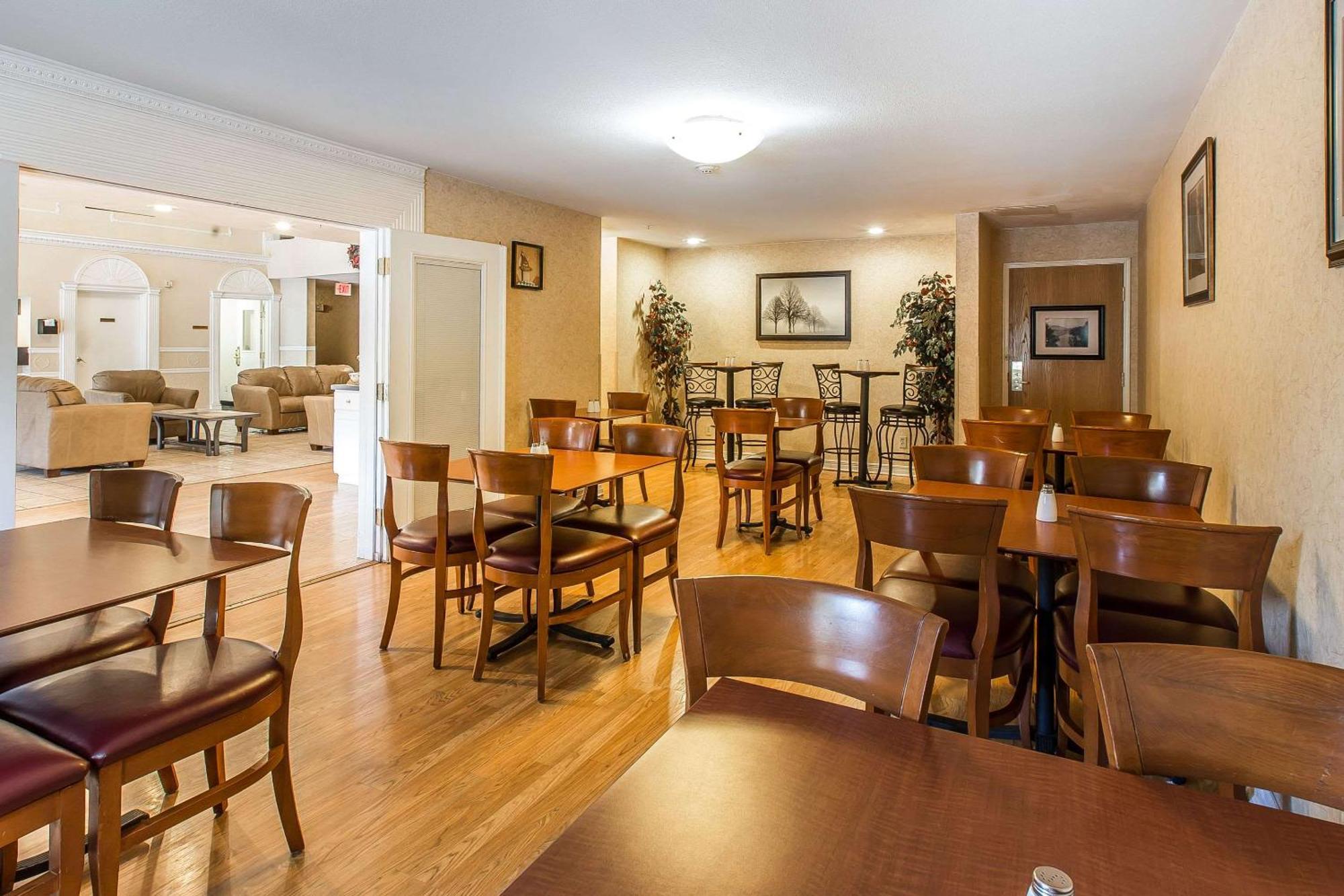Quality Inn & Suites On The River Glenwood Springs Exteriör bild