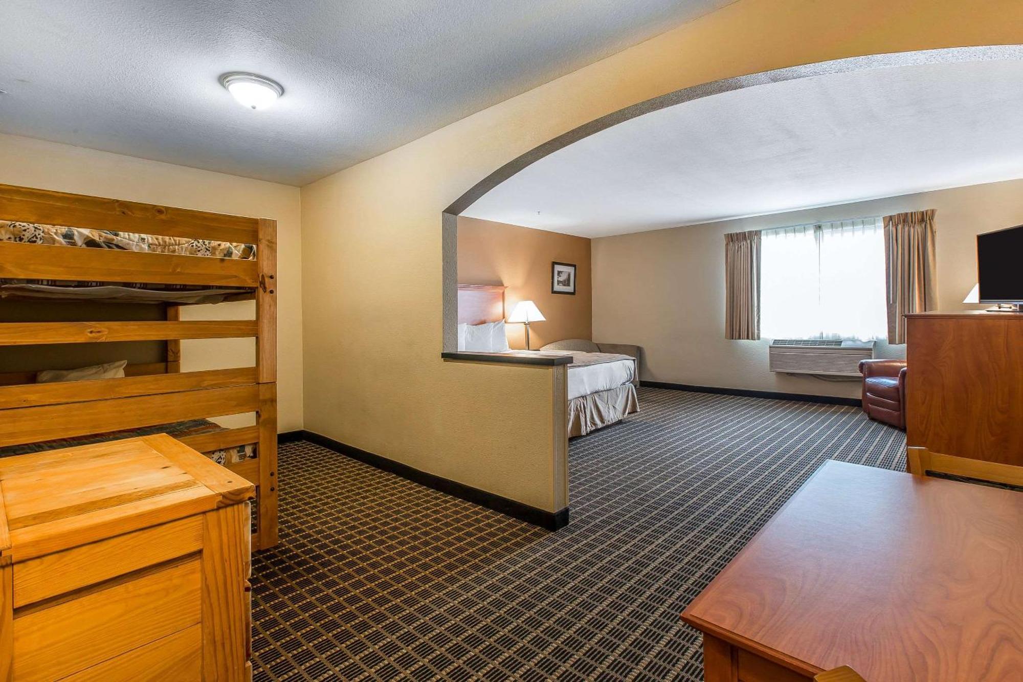 Quality Inn & Suites On The River Glenwood Springs Exteriör bild